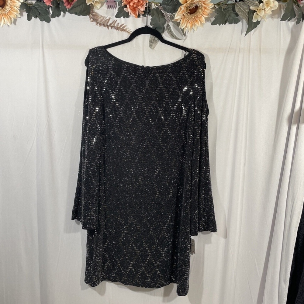 NWT $158 Eliza J [ 14 ] Cold‎ Shoulder Long Sleeve Metallic Sequin Dress